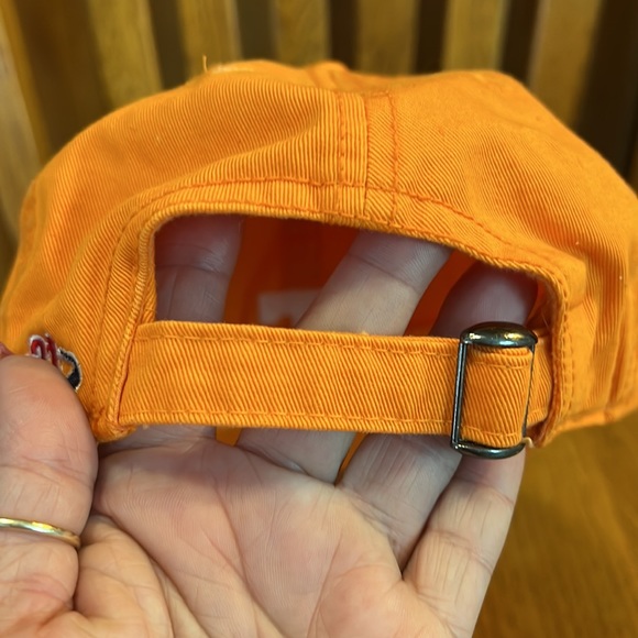 UT HAT - Picture 2 of 2